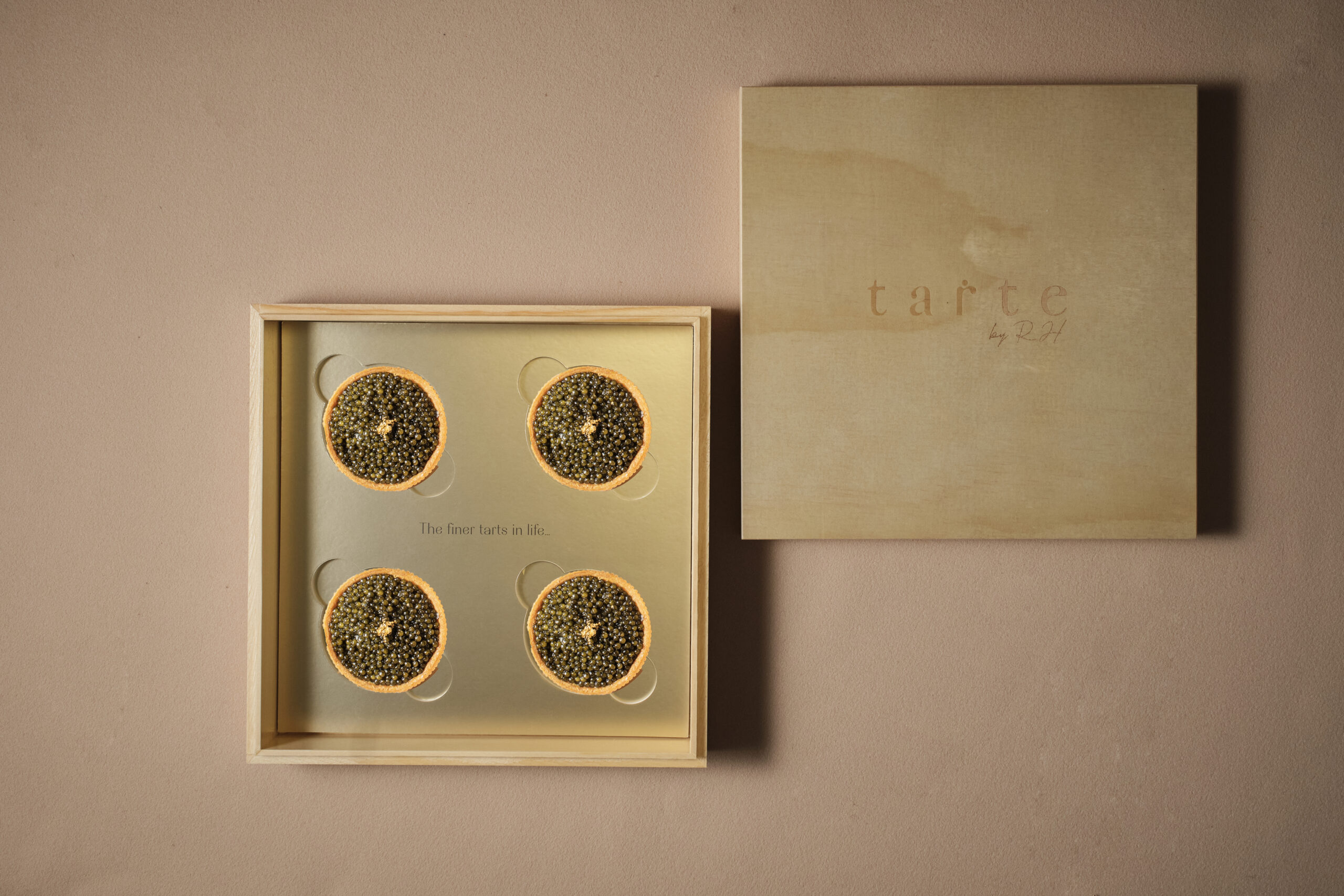 Box-of-4-caviar-gold-scaled-2.jpg