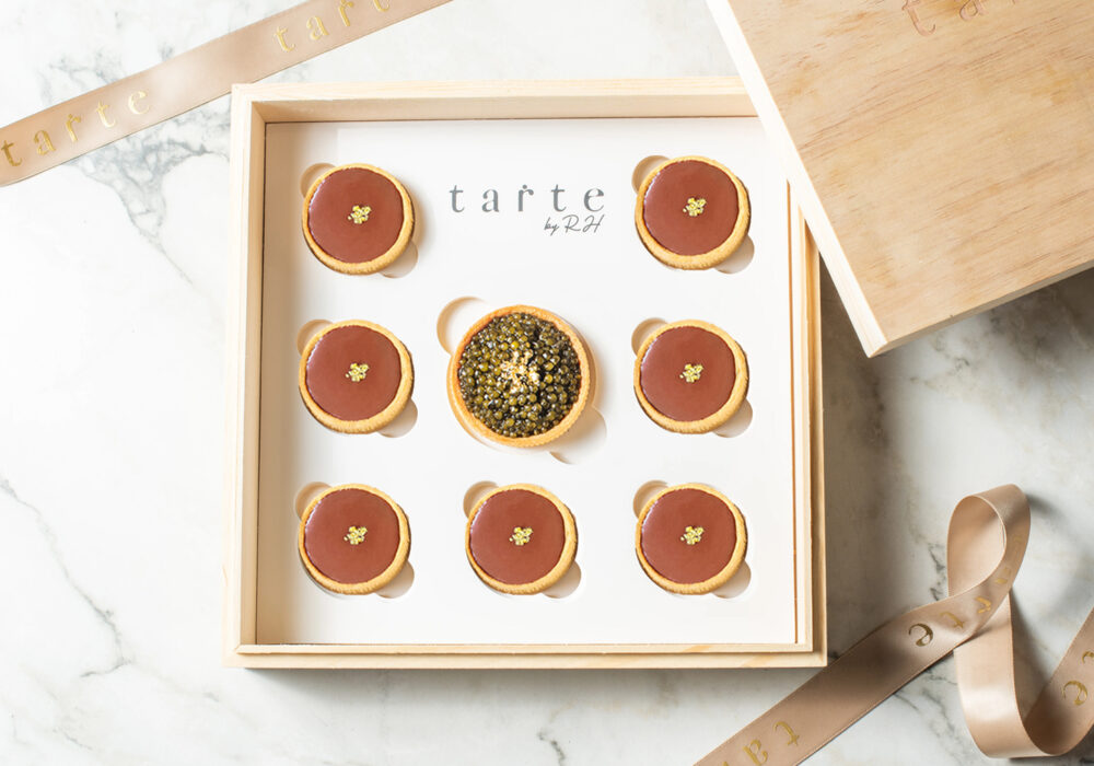 caviar & chocolate tart gift set