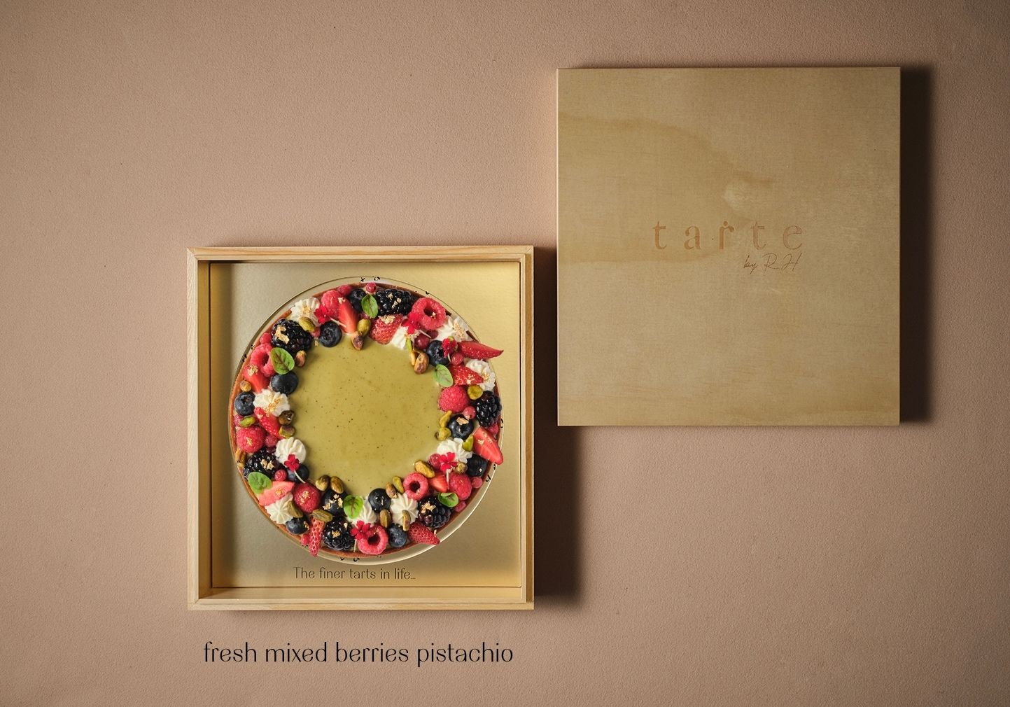 fresh mixed berries pistachio
